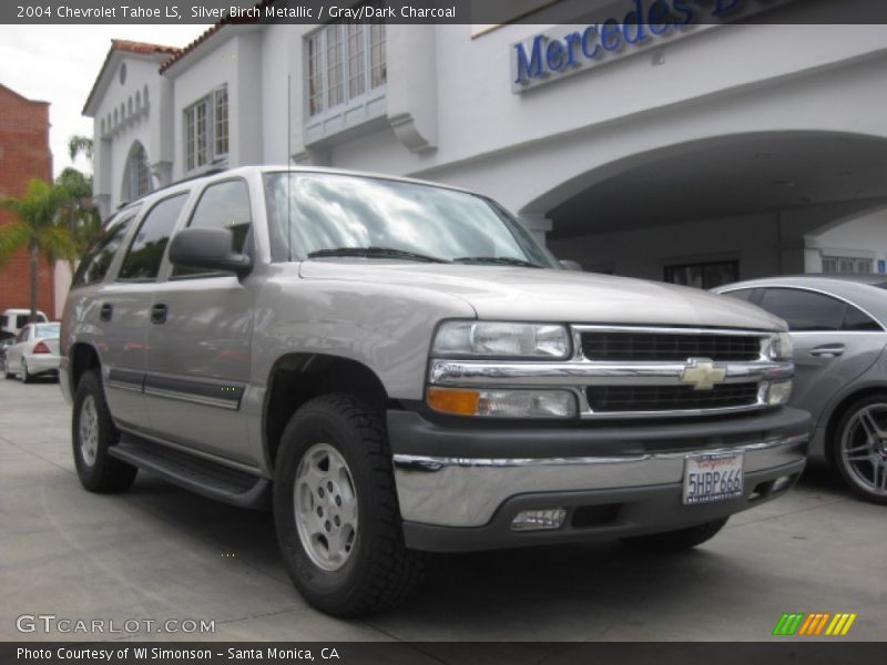Silver Birch Metallic / Gray/Dark Charcoal 2004 Chevrolet Tahoe LS
