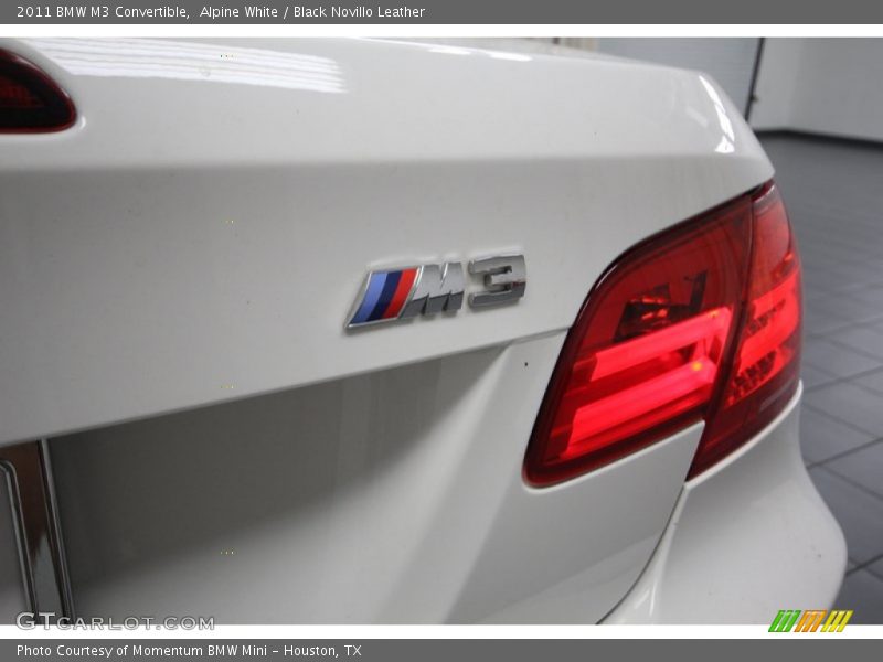 Alpine White / Black Novillo Leather 2011 BMW M3 Convertible