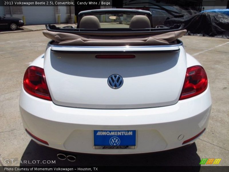 Candy White / Beige 2013 Volkswagen Beetle 2.5L Convertible
