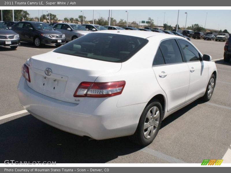 Super White / Ash 2011 Toyota Camry LE