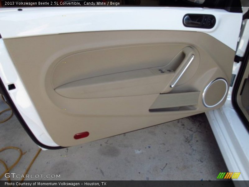 Candy White / Beige 2013 Volkswagen Beetle 2.5L Convertible