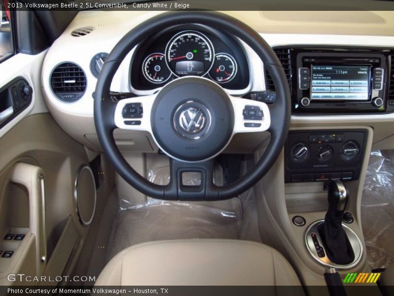 Candy White / Beige 2013 Volkswagen Beetle 2.5L Convertible