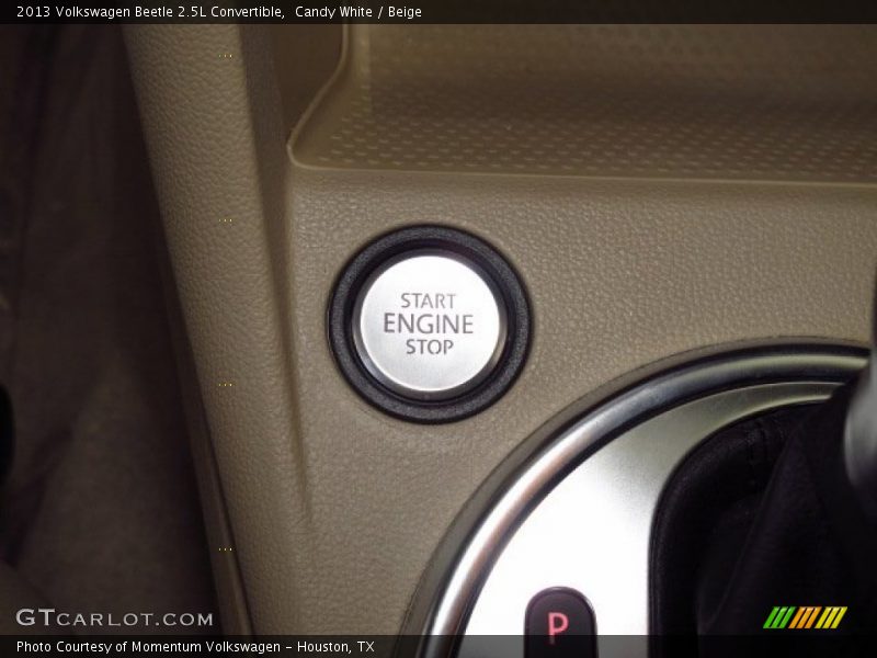 Candy White / Beige 2013 Volkswagen Beetle 2.5L Convertible