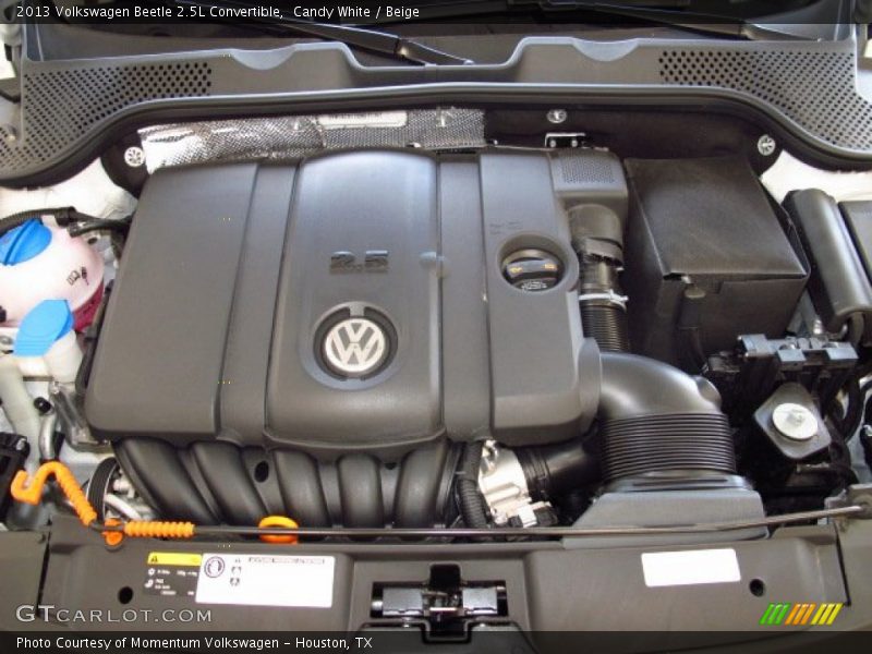 Candy White / Beige 2013 Volkswagen Beetle 2.5L Convertible