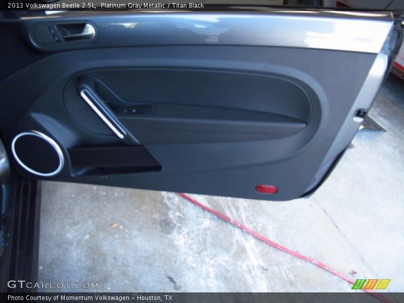 Platinum Gray Metallic / Titan Black 2013 Volkswagen Beetle 2.5L