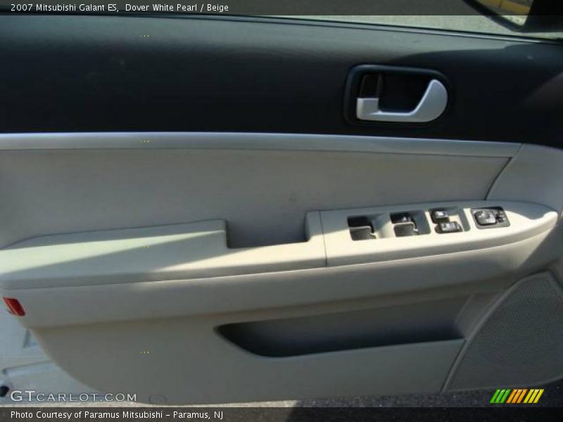 Dover White Pearl / Beige 2007 Mitsubishi Galant ES