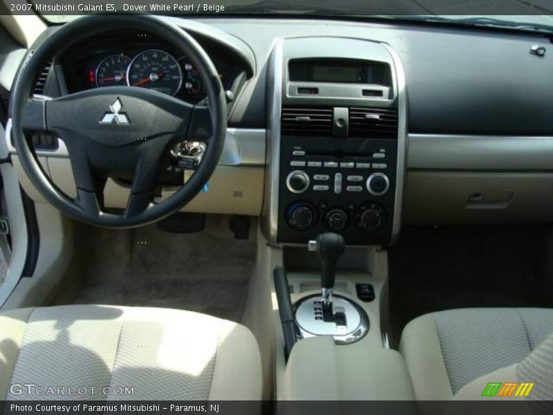 Dover White Pearl / Beige 2007 Mitsubishi Galant ES