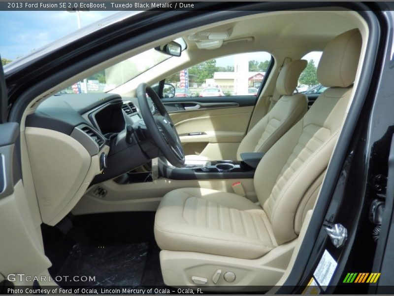 Tuxedo Black Metallic / Dune 2013 Ford Fusion SE 2.0 EcoBoost