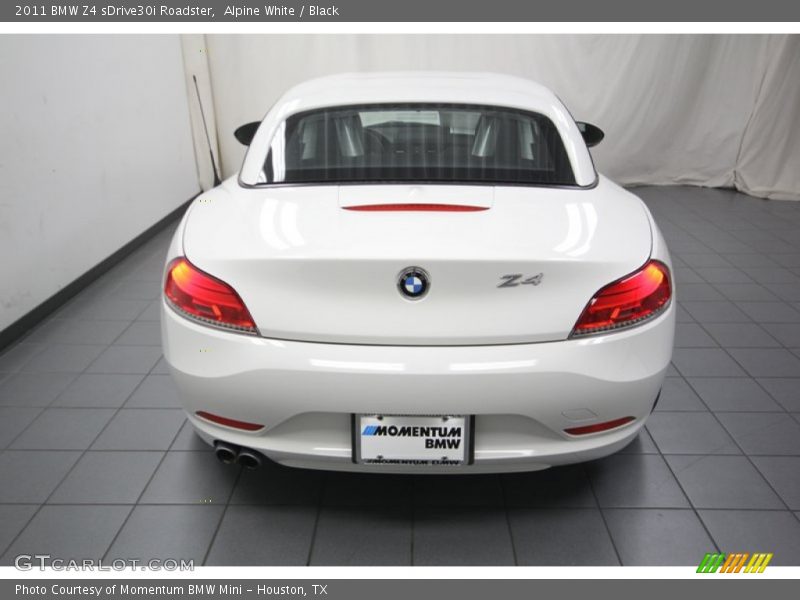 Alpine White / Black 2011 BMW Z4 sDrive30i Roadster