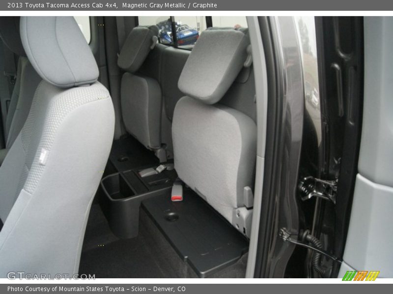 Magnetic Gray Metallic / Graphite 2013 Toyota Tacoma Access Cab 4x4