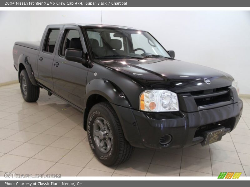 Super Black / Charcoal 2004 Nissan Frontier XE V6 Crew Cab 4x4