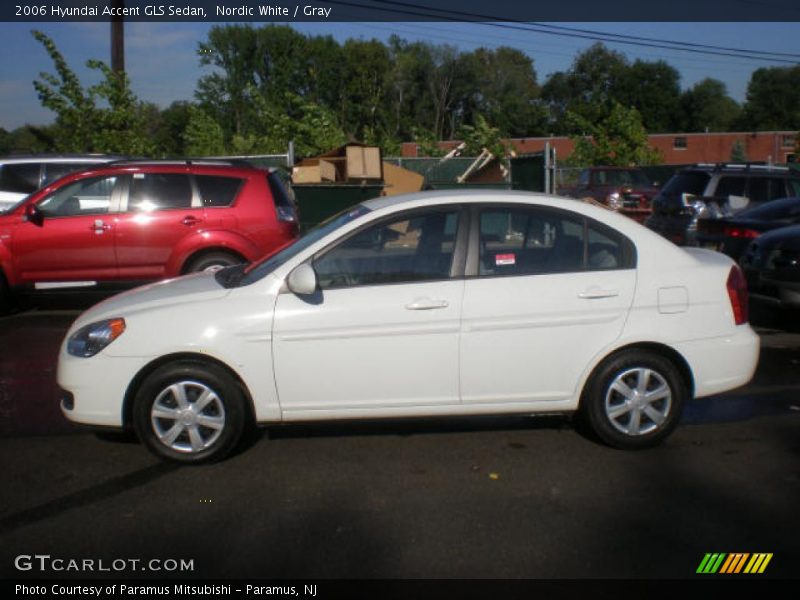 Nordic White / Gray 2006 Hyundai Accent GLS Sedan