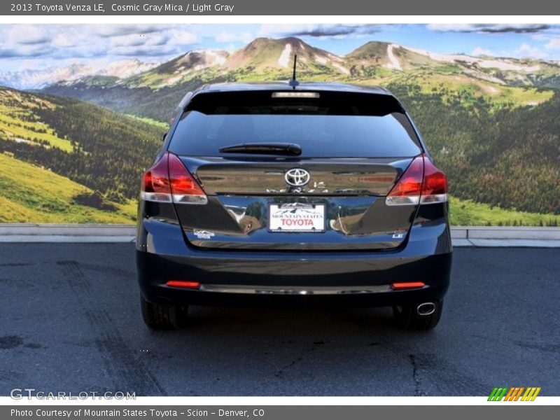 Cosmic Gray Mica / Light Gray 2013 Toyota Venza LE