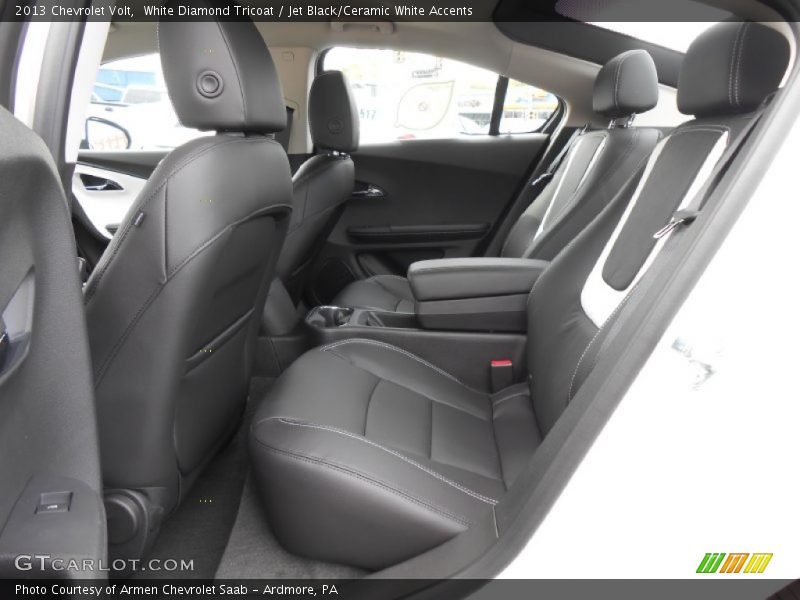 White Diamond Tricoat / Jet Black/Ceramic White Accents 2013 Chevrolet Volt
