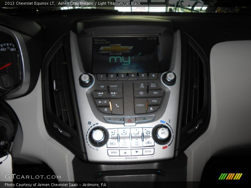 Ashen Gray Metallic / Light Titanium/Jet Black 2013 Chevrolet Equinox LT