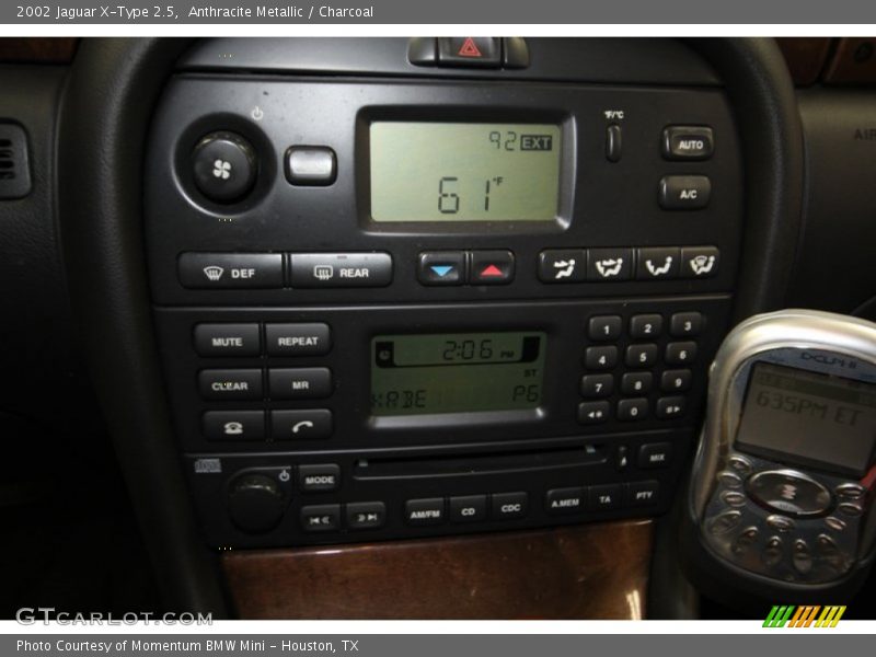 Controls of 2002 X-Type 2.5