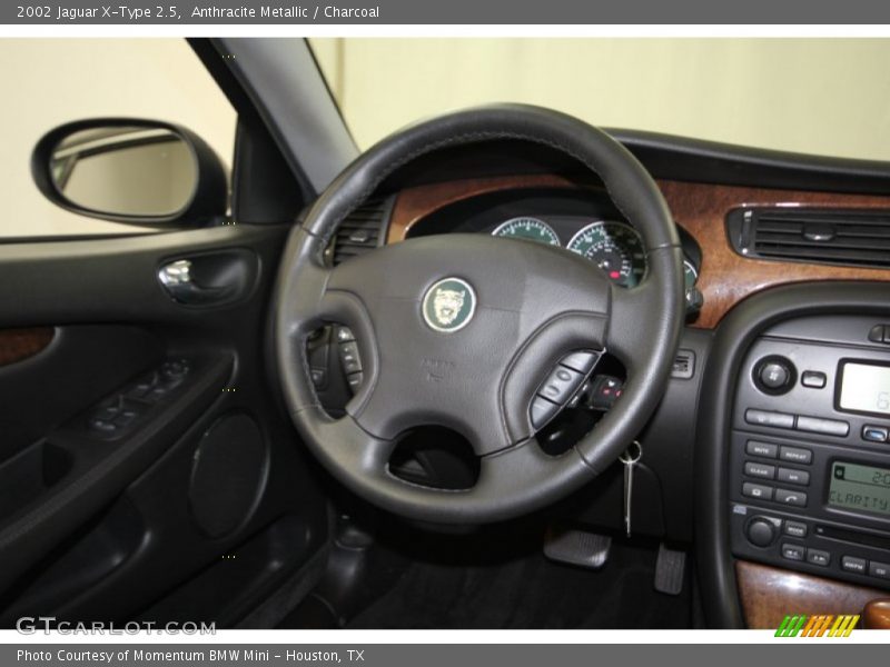  2002 X-Type 2.5 Steering Wheel