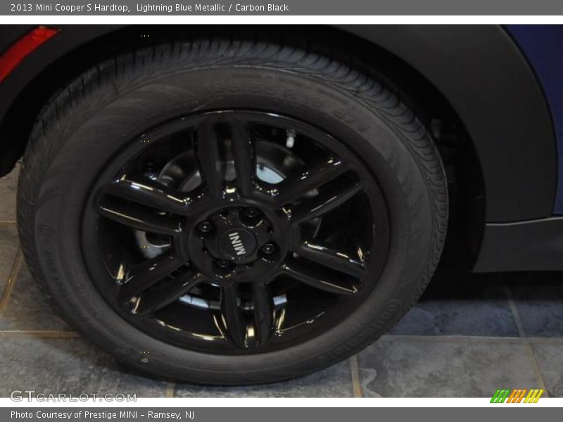 Lightning Blue Metallic / Carbon Black 2013 Mini Cooper S Hardtop