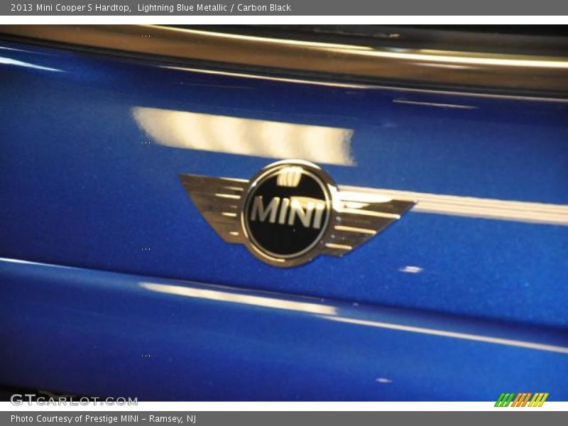 Lightning Blue Metallic / Carbon Black 2013 Mini Cooper S Hardtop