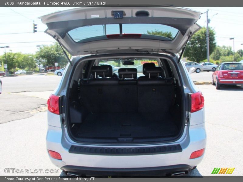 Bright Silver / Black 2009 Hyundai Santa Fe Limited 4WD