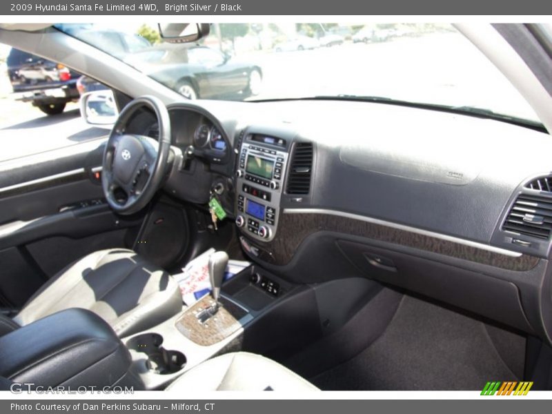 Bright Silver / Black 2009 Hyundai Santa Fe Limited 4WD