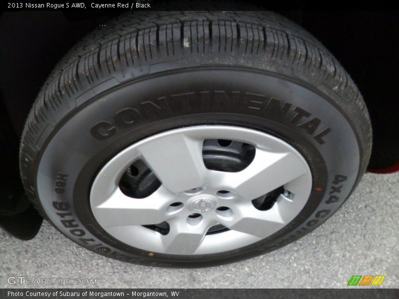 Cayenne Red / Black 2013 Nissan Rogue S AWD