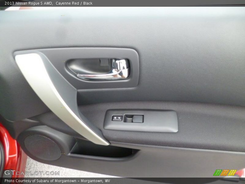 Cayenne Red / Black 2013 Nissan Rogue S AWD