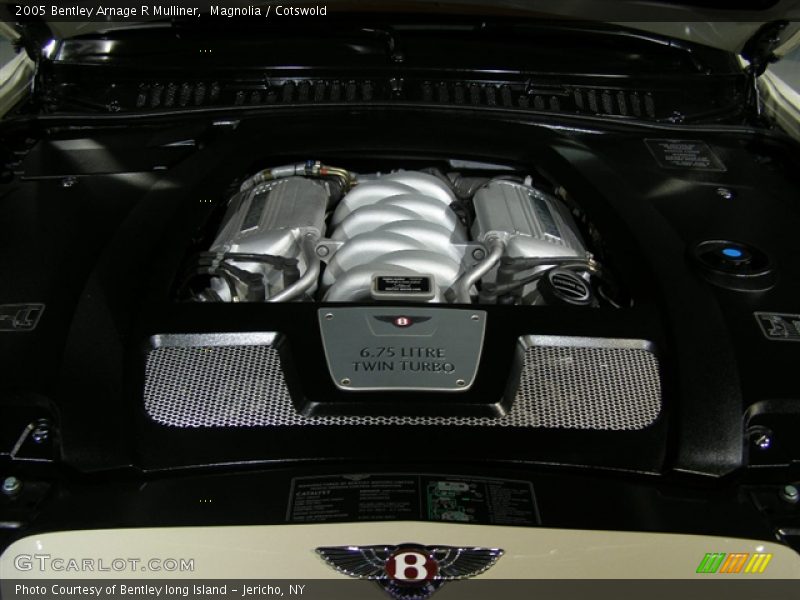 Magnolia / Cotswold 2005 Bentley Arnage R Mulliner