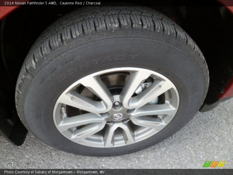 Cayenne Red / Charcoal 2014 Nissan Pathfinder S AWD