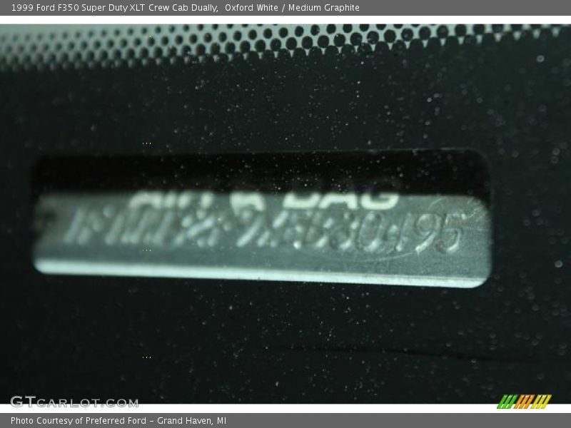 Oxford White / Medium Graphite 1999 Ford F350 Super Duty XLT Crew Cab Dually