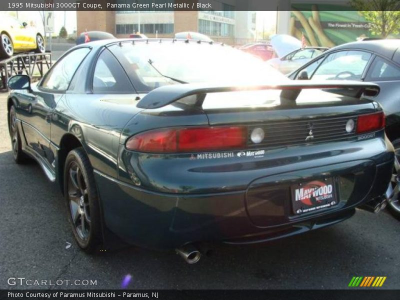 Panama Green Pearl Metallic / Black 1995 Mitsubishi 3000GT Coupe