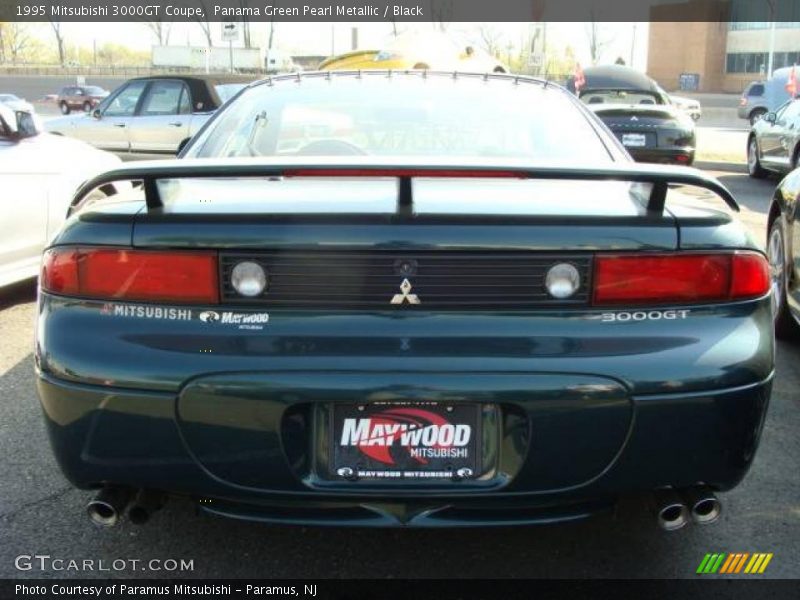Panama Green Pearl Metallic / Black 1995 Mitsubishi 3000GT Coupe