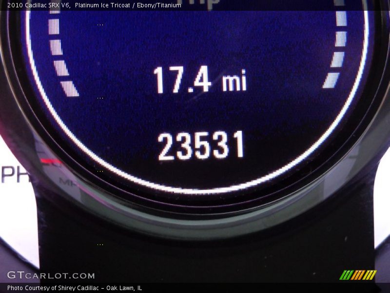 Platinum Ice Tricoat / Ebony/Titanium 2010 Cadillac SRX V6
