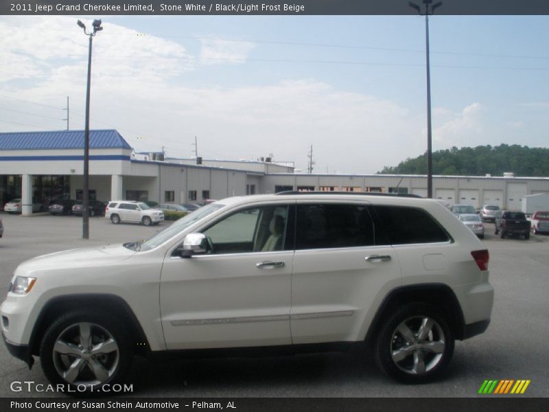 Stone White / Black/Light Frost Beige 2011 Jeep Grand Cherokee Limited
