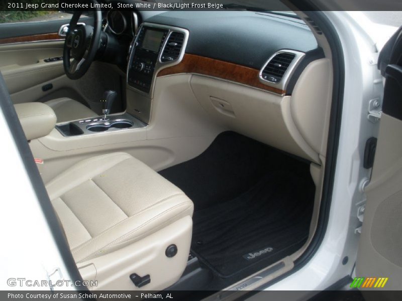 Stone White / Black/Light Frost Beige 2011 Jeep Grand Cherokee Limited