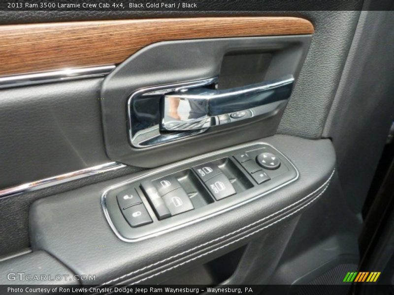 Controls of 2013 3500 Laramie Crew Cab 4x4