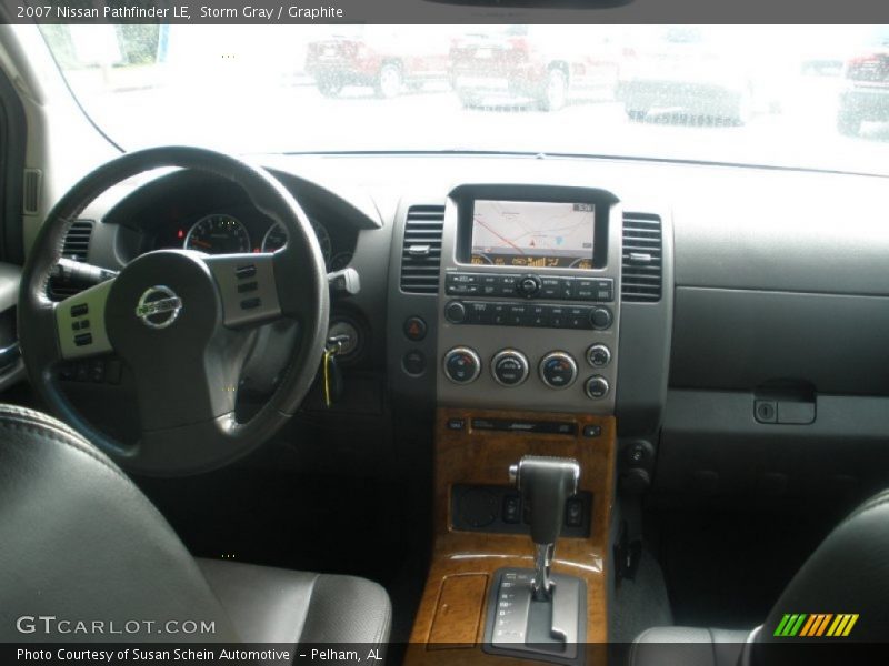 Storm Gray / Graphite 2007 Nissan Pathfinder LE