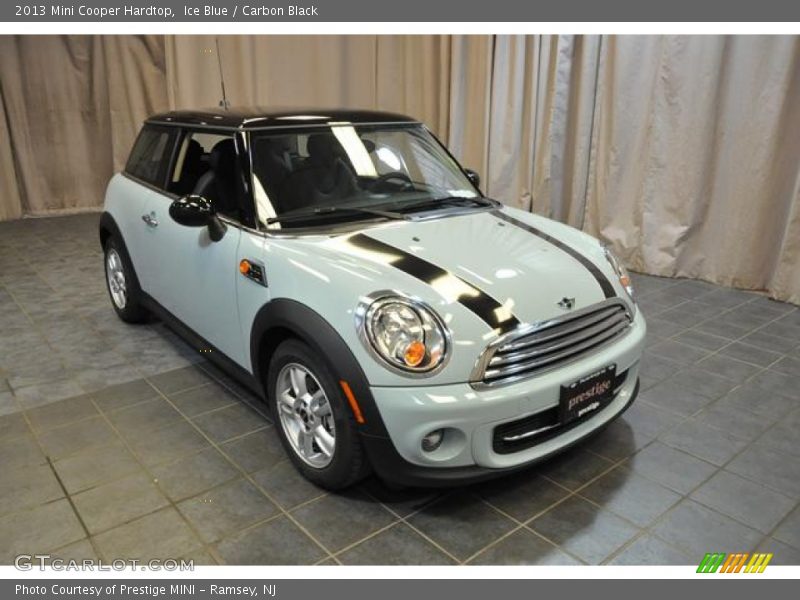 Ice Blue / Carbon Black 2013 Mini Cooper Hardtop