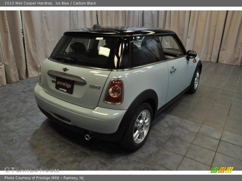 Ice Blue / Carbon Black 2013 Mini Cooper Hardtop