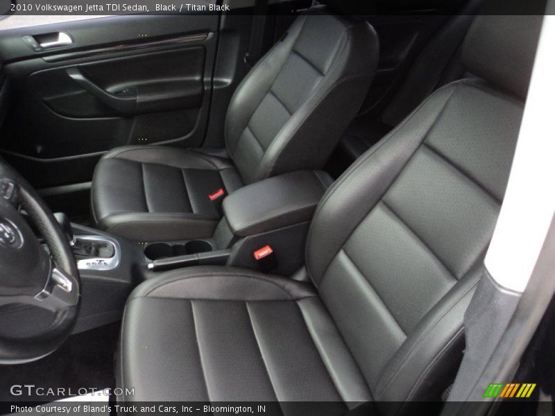 Black / Titan Black 2010 Volkswagen Jetta TDI Sedan