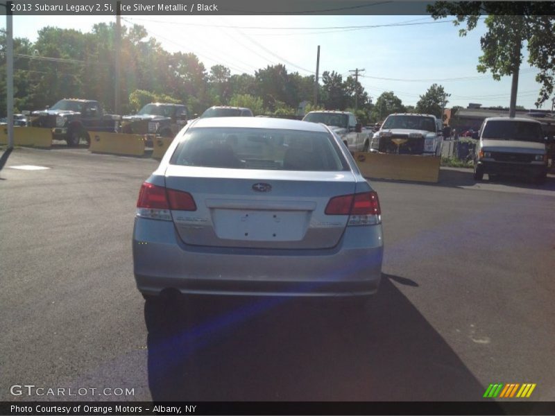 Ice Silver Metallic / Black 2013 Subaru Legacy 2.5i