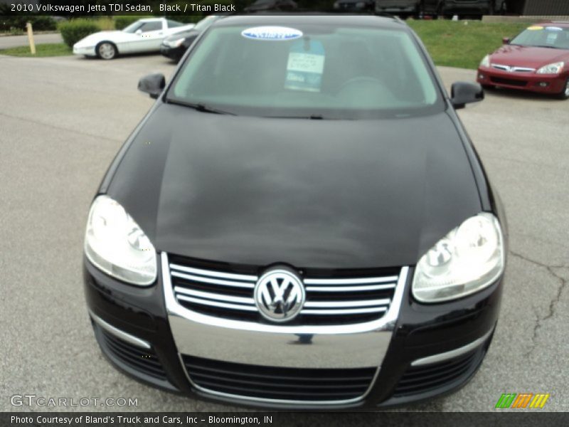 Black / Titan Black 2010 Volkswagen Jetta TDI Sedan