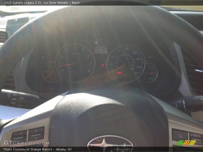 Ice Silver Metallic / Black 2013 Subaru Legacy 2.5i