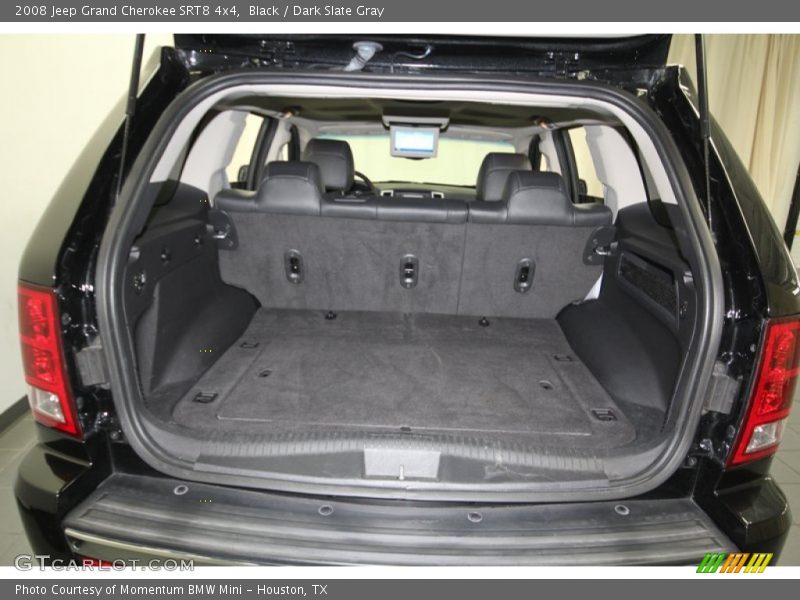  2008 Grand Cherokee SRT8 4x4 Trunk