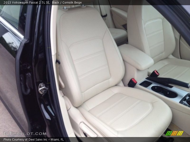 Black / Cornsilk Beige 2013 Volkswagen Passat 2.5L SE