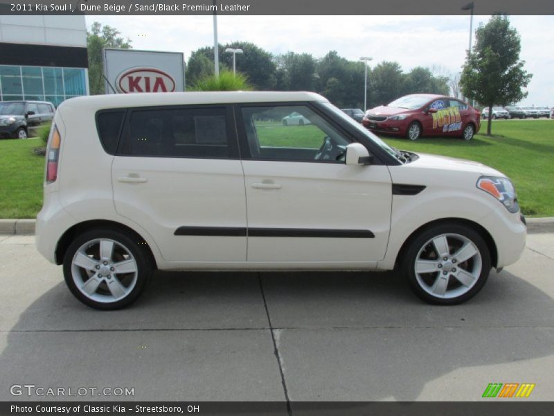 Dune Beige / Sand/Black Premium Leather 2011 Kia Soul !