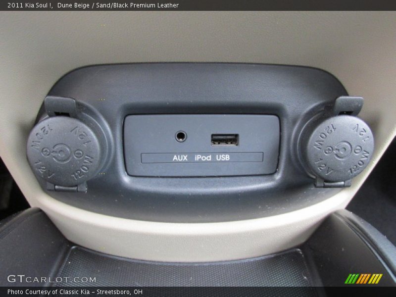 Dune Beige / Sand/Black Premium Leather 2011 Kia Soul !