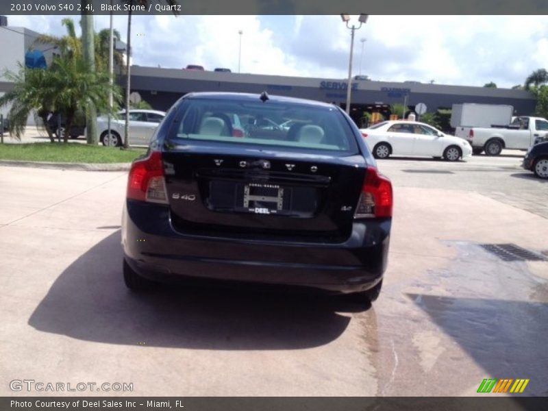 Black Stone / Quartz 2010 Volvo S40 2.4i