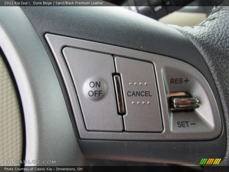 Dune Beige / Sand/Black Premium Leather 2011 Kia Soul !