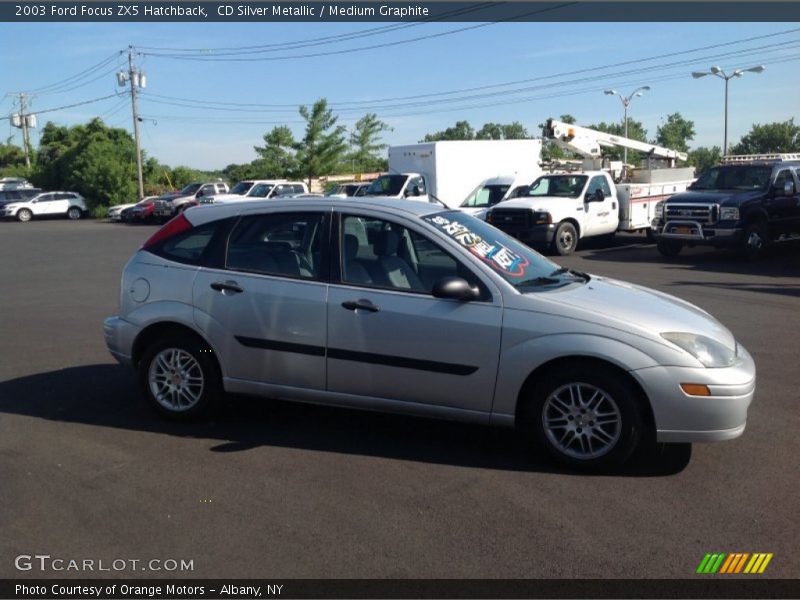 CD Silver Metallic / Medium Graphite 2003 Ford Focus ZX5 Hatchback